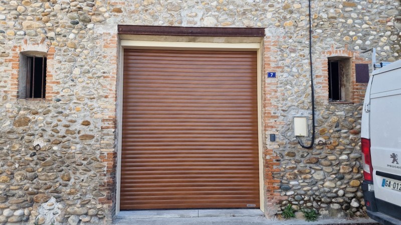 porte enroulable oraison