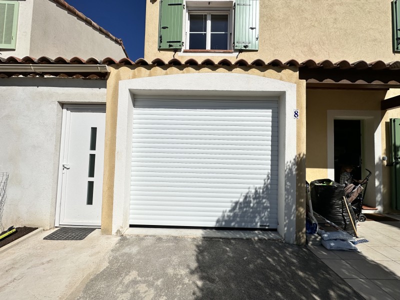 porte de garage rideau enroulable à marseille