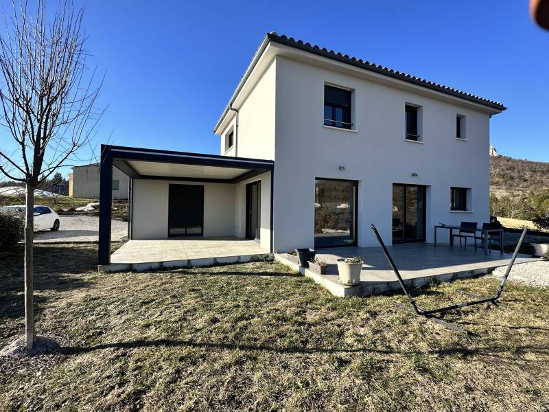 Pergola bioclimatique attenante 2 côté couleur Gris RAL 7016 secteur bléone durance