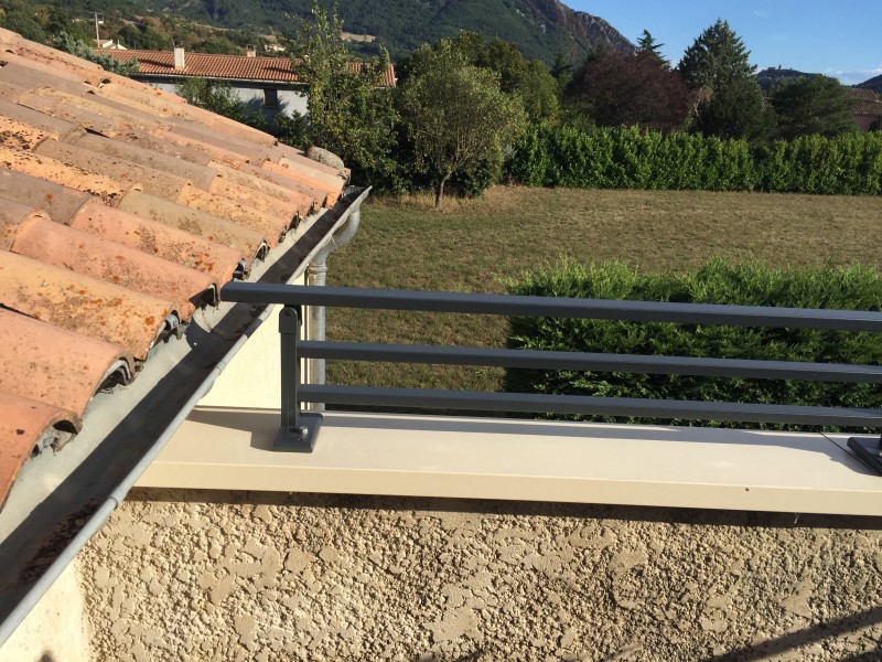 Garde corps en aluminium sans entretien sur SISTERON