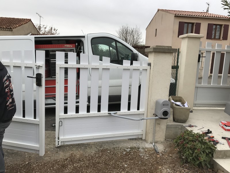 motorisation portail en pvc
