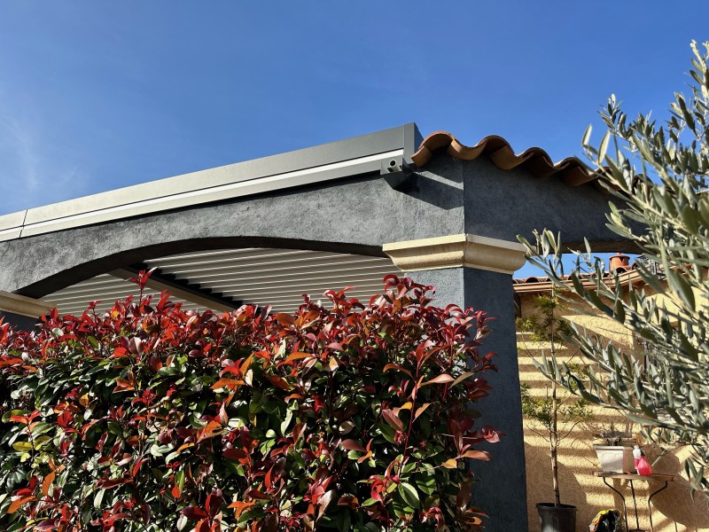 installation d’une pergola bioclimatique sur Volx