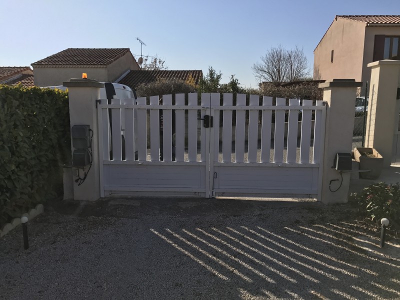 motorisation portail en pvc